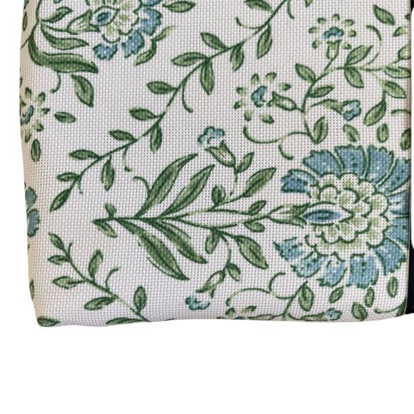 Rachel Roy Spring Floral Cloth Tablecloth 60x84 Green Blue White Easy Care NEW - Picture 10 of 10